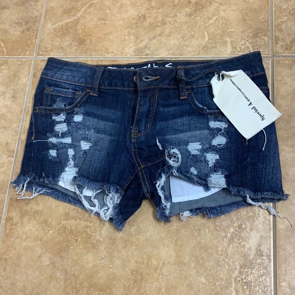 NWT Special A ripped jean shorts